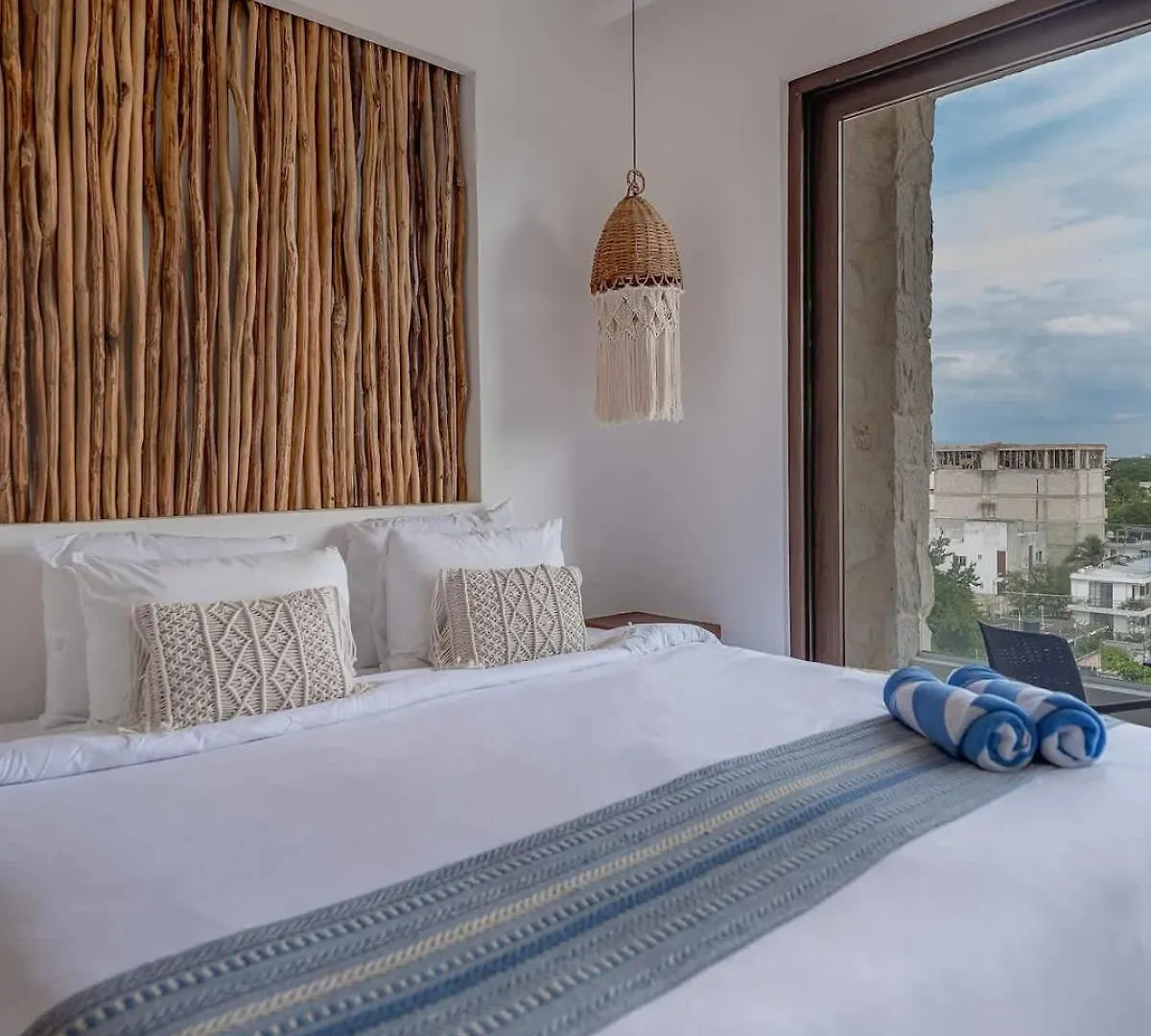Ocean View From Your King Bed Playa del Carmen Apartment